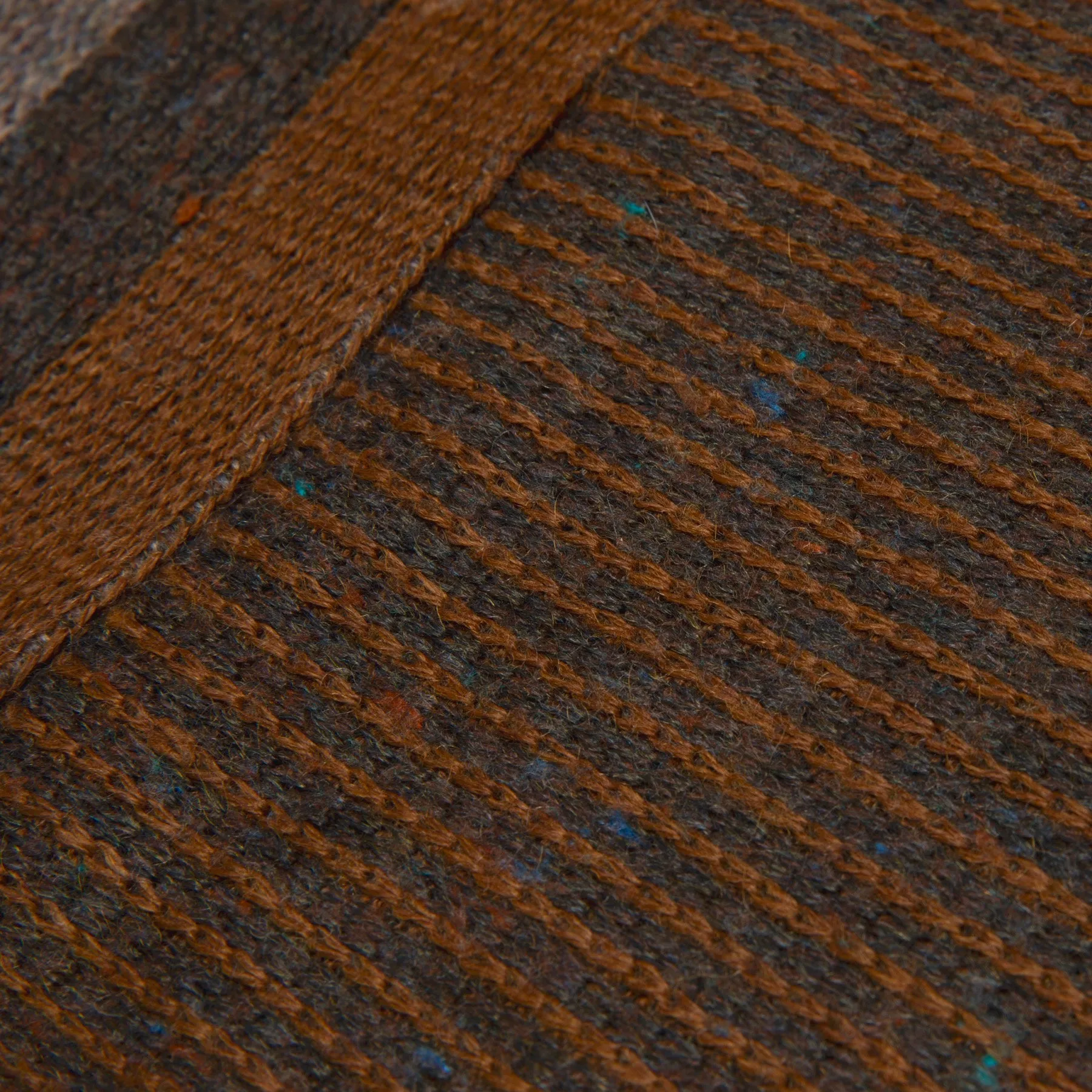 Brutalist Stranded Tweed Yarn Garter Stitch Jumper