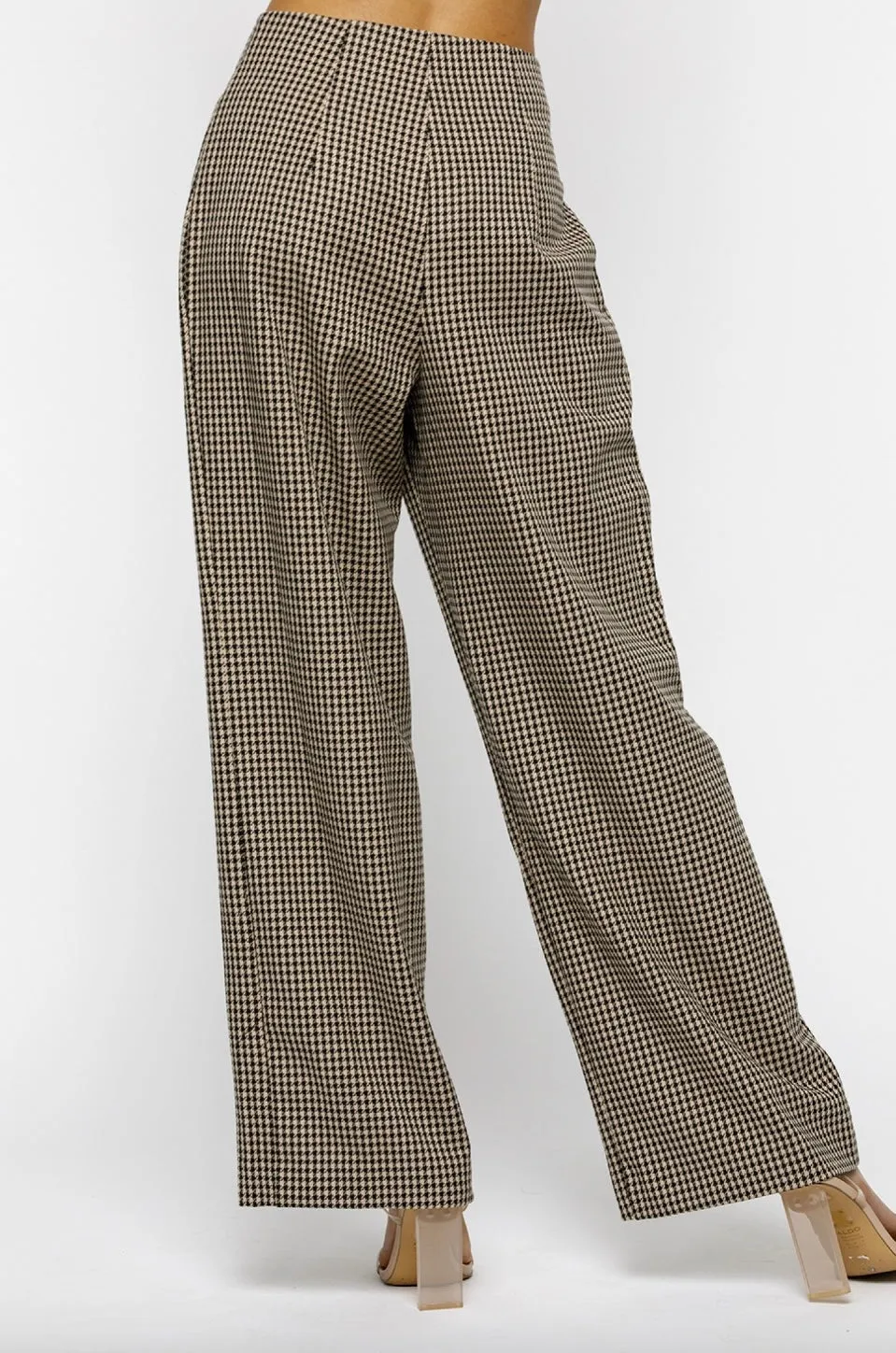 Checkered Pants in Beige and Black By Storia
