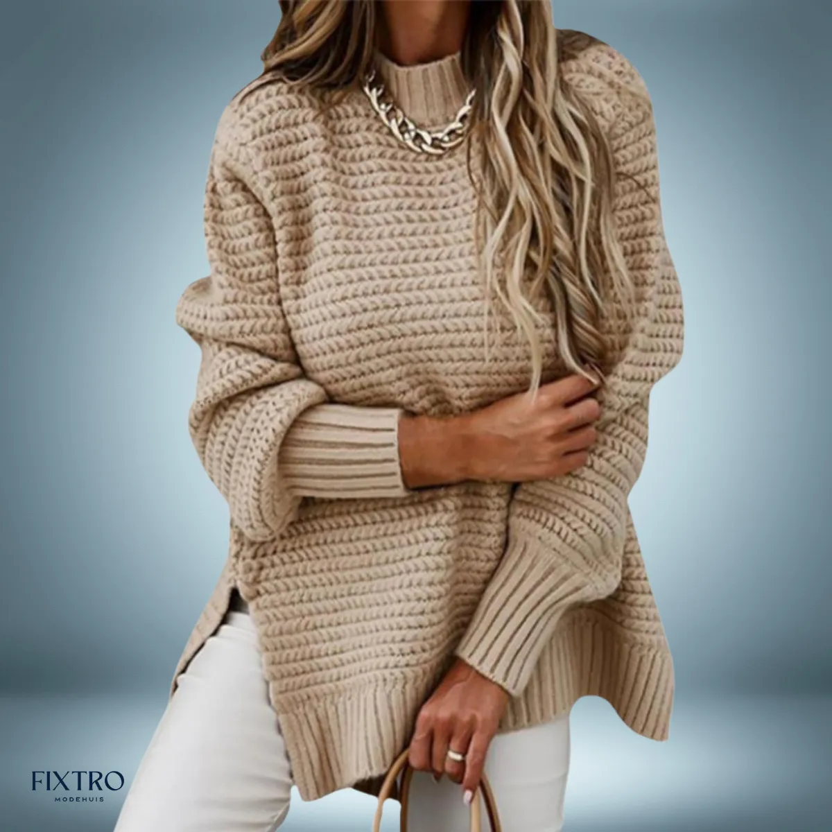 Cozy Charm | Gebreide Trui met Hoge Kraag