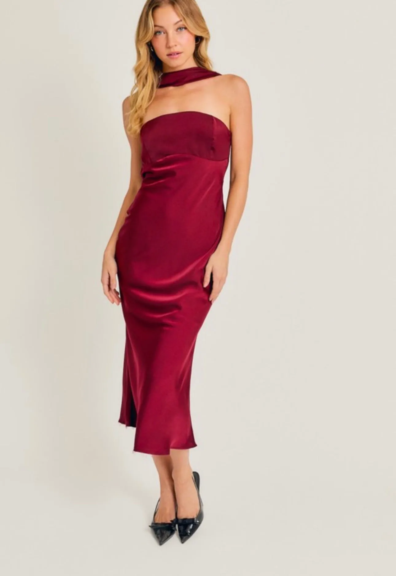Crimson Elegance Maxi Dres